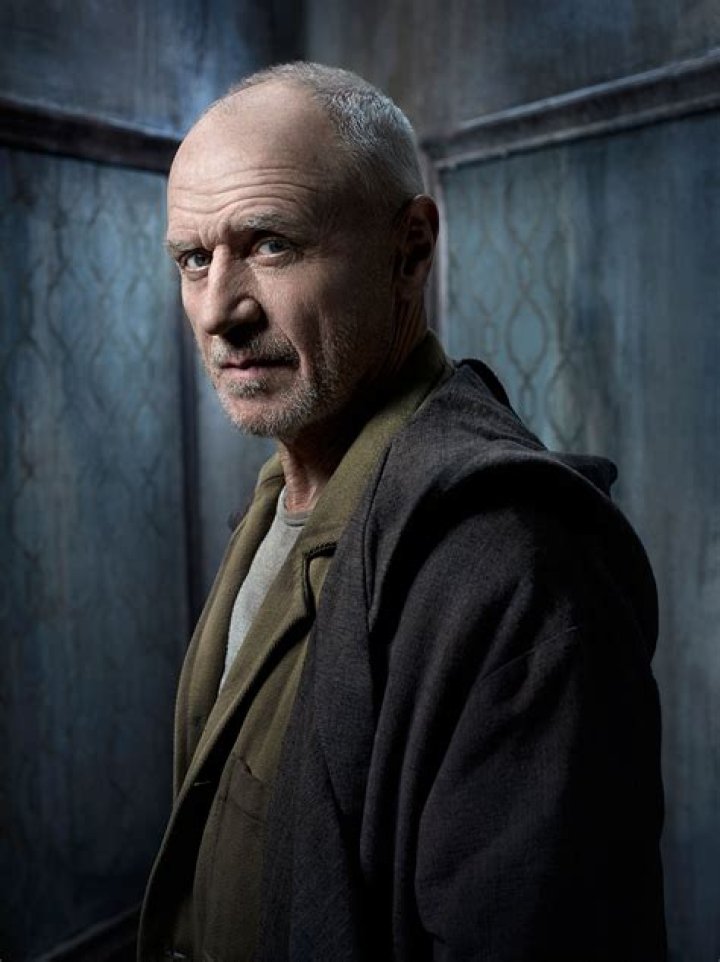 Alan Dale - Age, Family, Bio