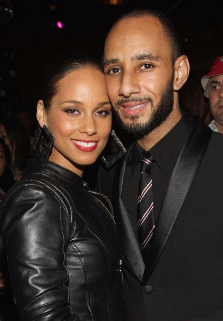 Alicia Keys whitewashes the start of her relationship with Swizz Beatz