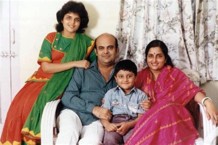 Anuradha Paudwal - Age, Family, Bio