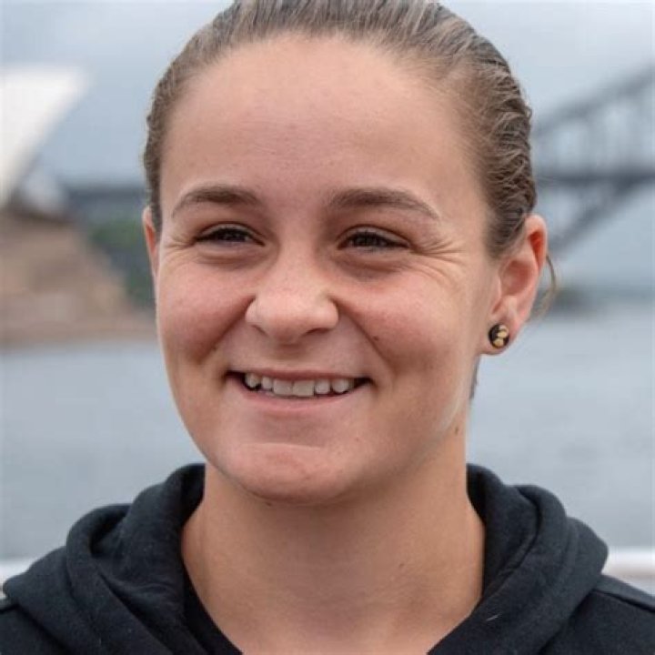 Ashleigh Barty Bio (Wiki) 