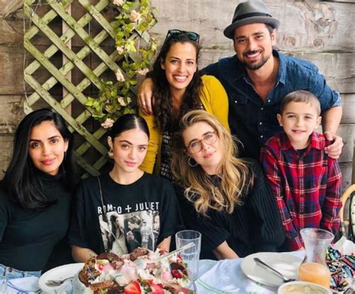 Athena Karkanis Parents – Mom Dad & Husband Of Manifest Actress