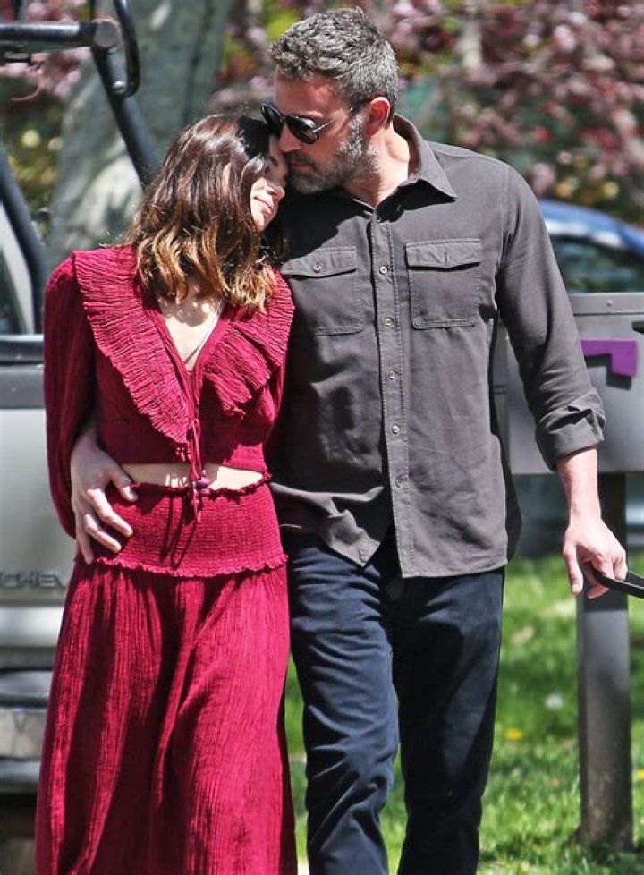Ben Affleck and Ana de Armas were seen looking at property together