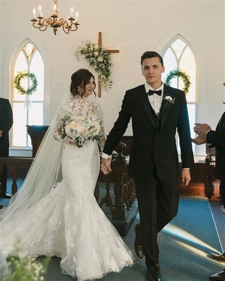 Brandon Mitchell - Age, Family, Bio