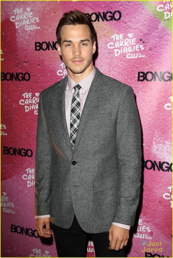Brendan Dooling - Age, Family, Bio