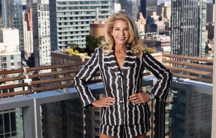 Candace Bushnell Bio (Wiki) 