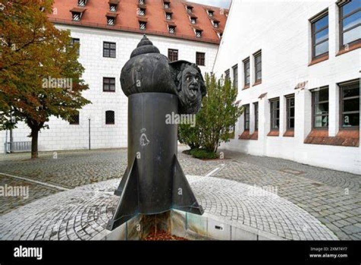 Celebrities Born In Ulm, Germany