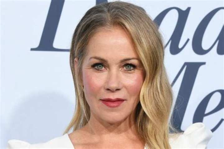 Christina Applegate had a double mastectomy, wants to have a baby