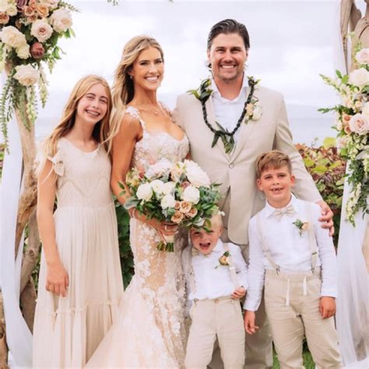 Christina Haack and Joshua Hall wedded in Maui Ceremony for 2nd Time!
