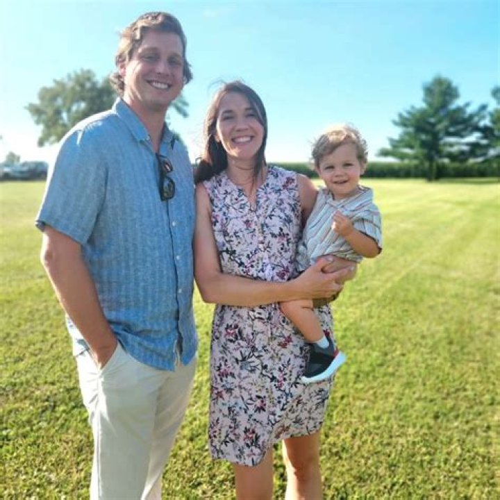 Danielle Bergman - Age, Family, Bio