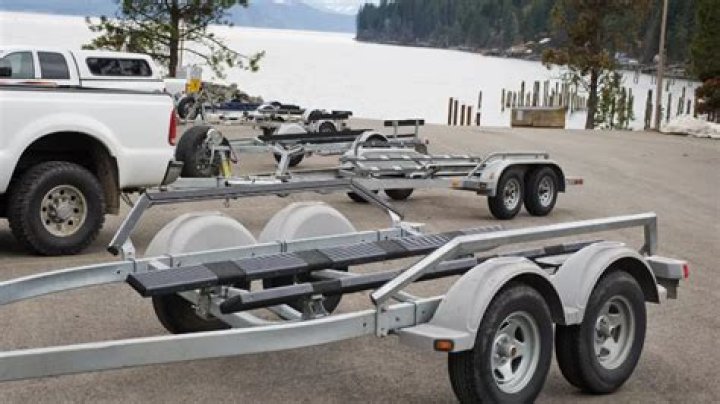 Does U Haul rent boat trailers?