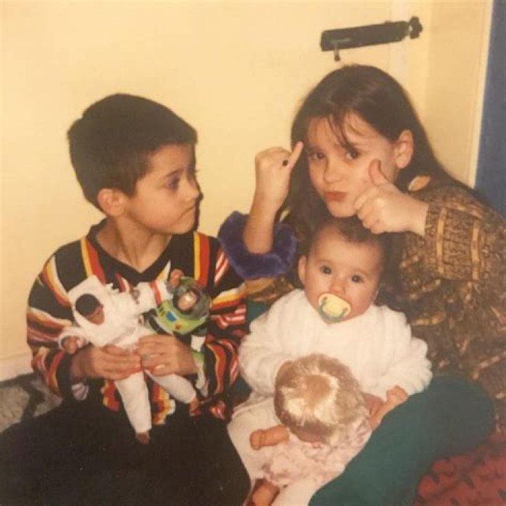 Doniya Malik - Age, Family, Bio