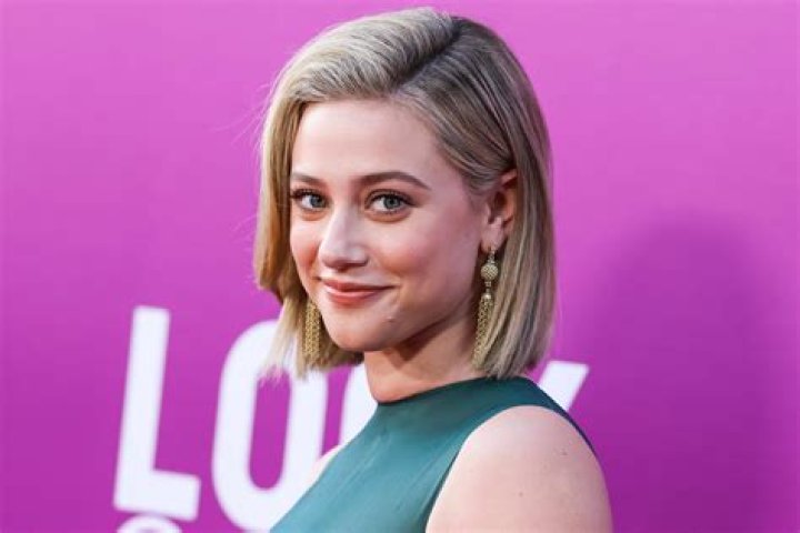 Is actress Lili Reinhart bisexual? Know about her relationship timeline with Cole Sprouse