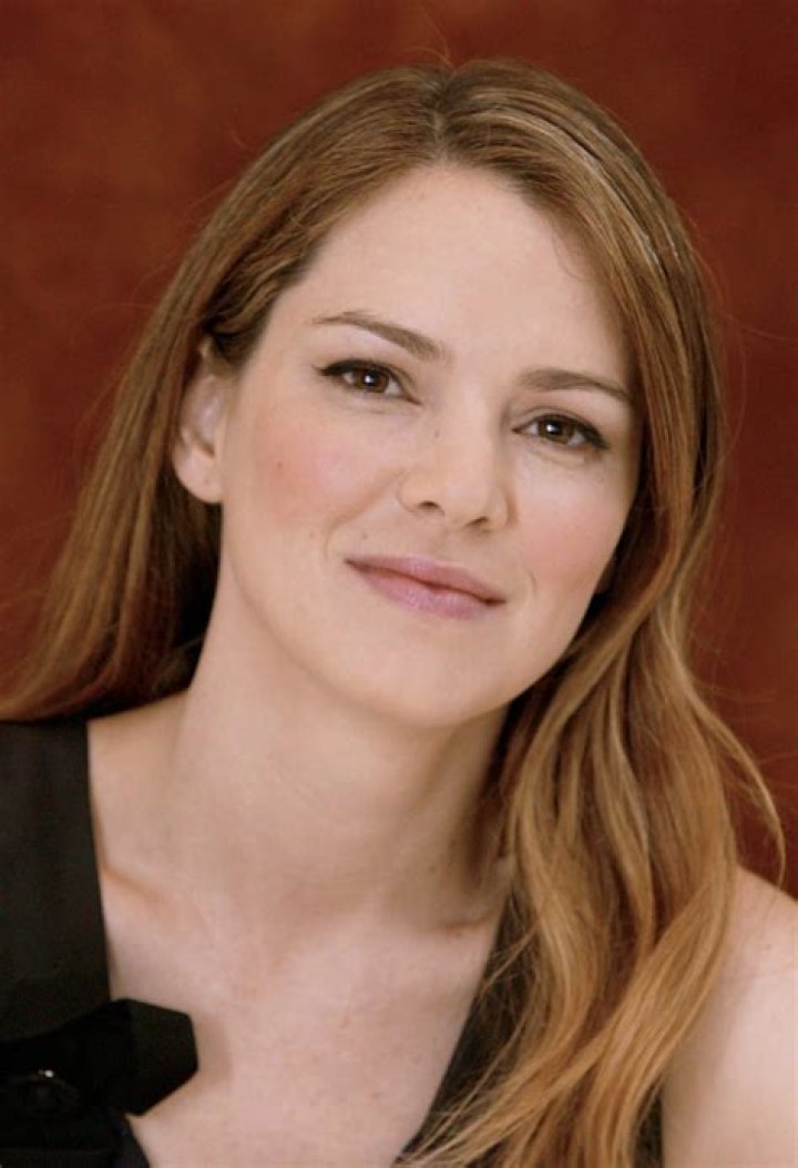 Jacinda Barrett Bio (Wiki) 