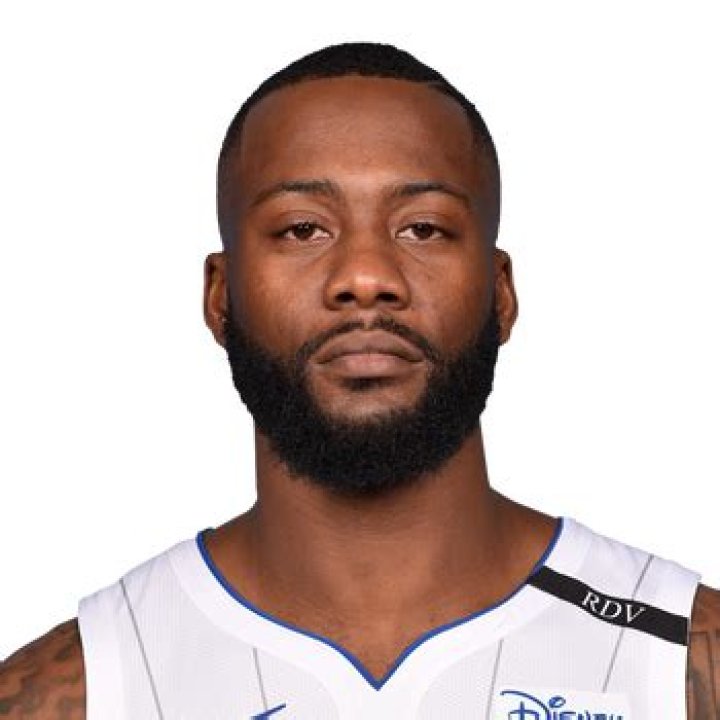 Jonathon Simmons - Age, Family, Bio