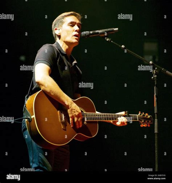 Jorge Ruiz Flores - Age, Family, Bio