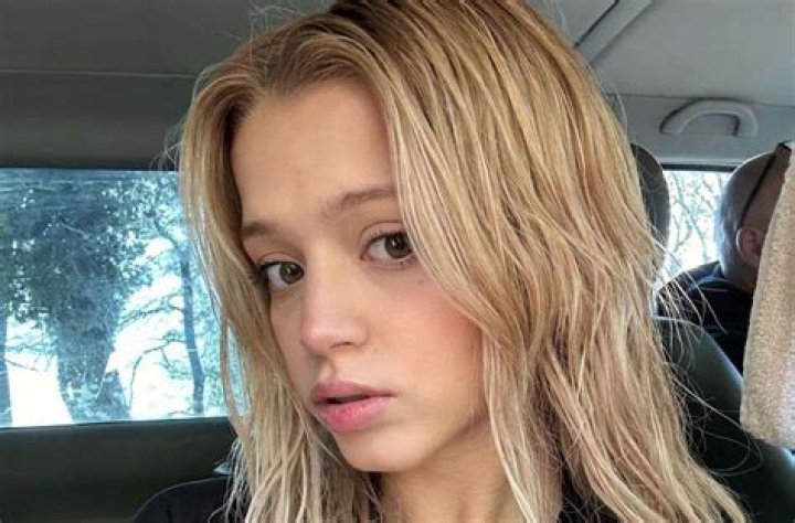 Julia Gavrilina - Age, Family, Bio