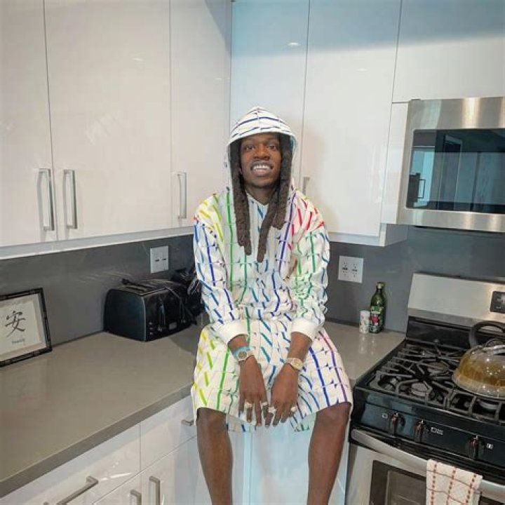 Julio Foolio - Age, Family, Bio