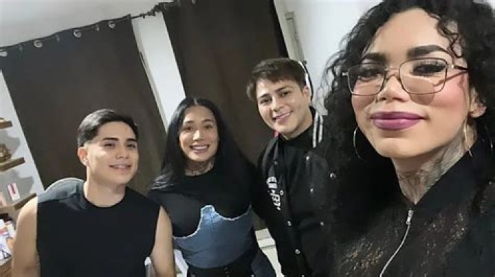 Karina Paola - Age, Family, Bio