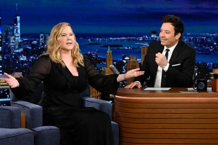 Katherine Heigl cries on The Tonight Show when talking about her brother’s death