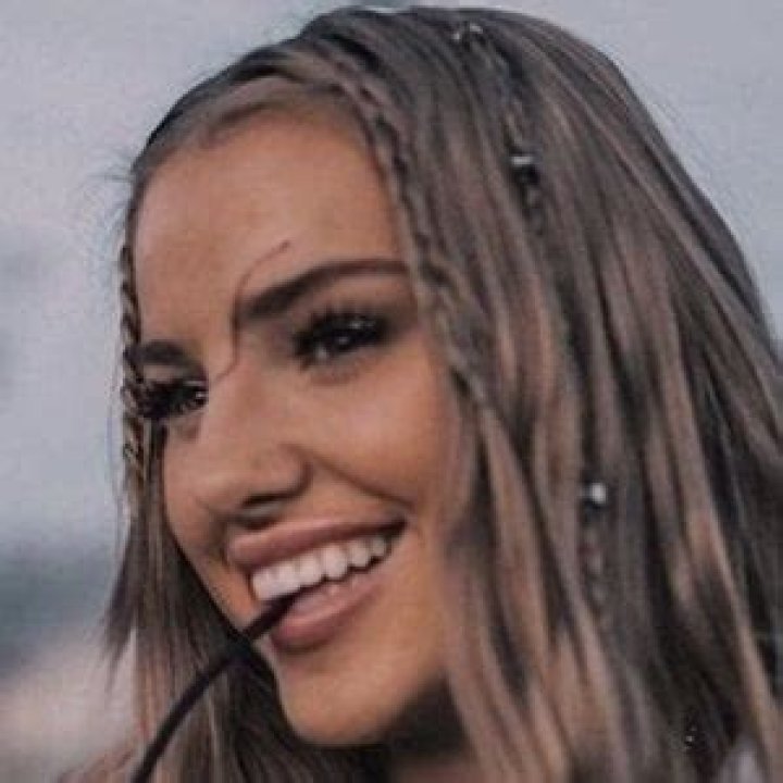 Lily Dickamore - Age, Family, Bio