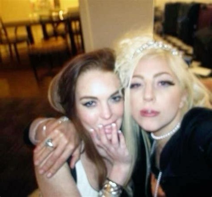 Lindsay Lohan asked Lady Gaga for a 1/2 mill “loan,” Gaga had her people say no