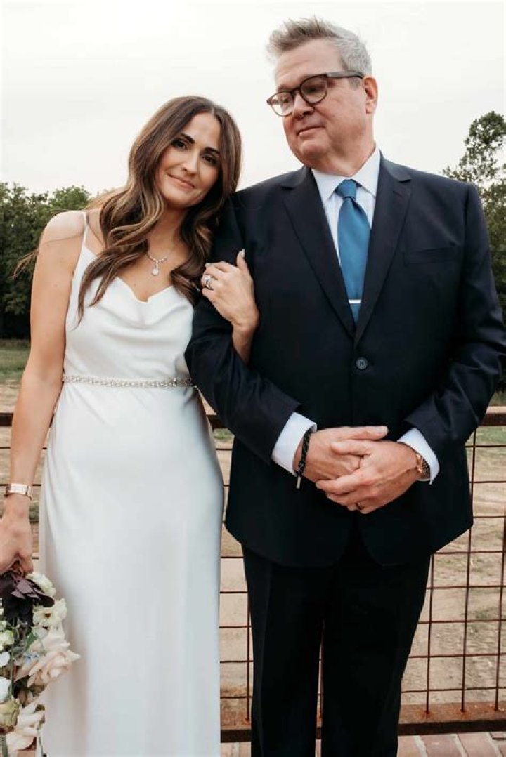 Lindsay Schweitzer, 50 is engaged to boyfriend Eric Stonestreet, 49!