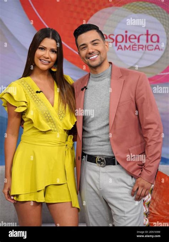 Luis Coronel - Age, Family, Bio