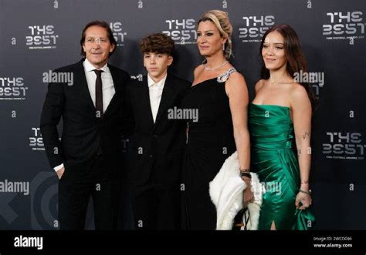 Michel Salgado - Age, Family, Bio