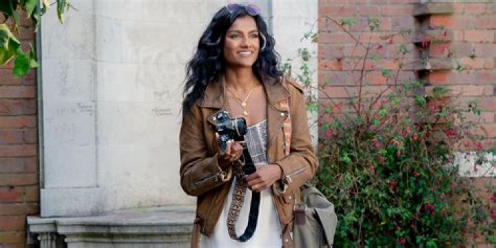 Rachael Holoway Bio (Wiki) 