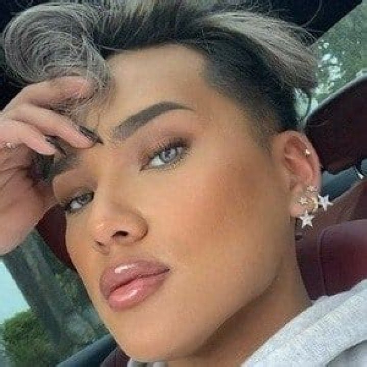 Reggie Castro - Age, Family, Bio