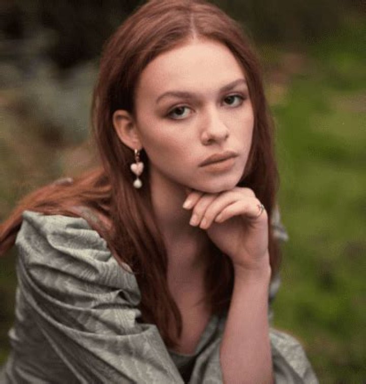 Sadie Soverall Bio (Wiki) 