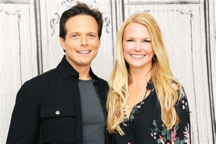 Scott Wolf’s Biography: Wife Kelley Limp, Net Worth, Children