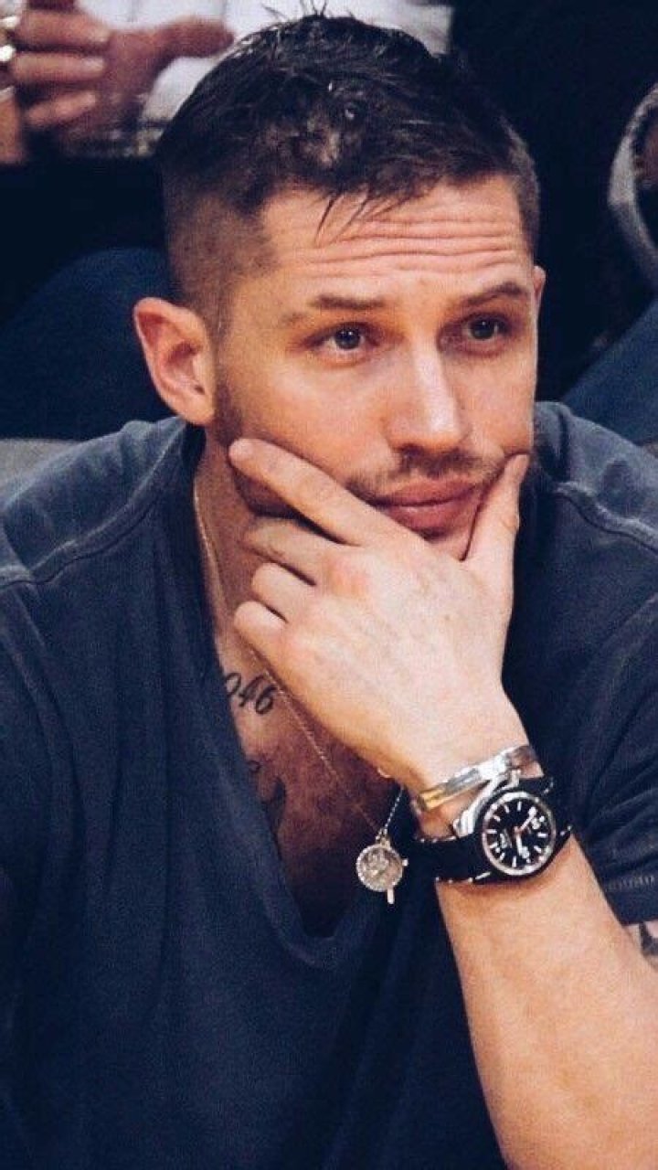 Tom Hardy (sexy Brit actor) admits he’s “played with everything & everyone”