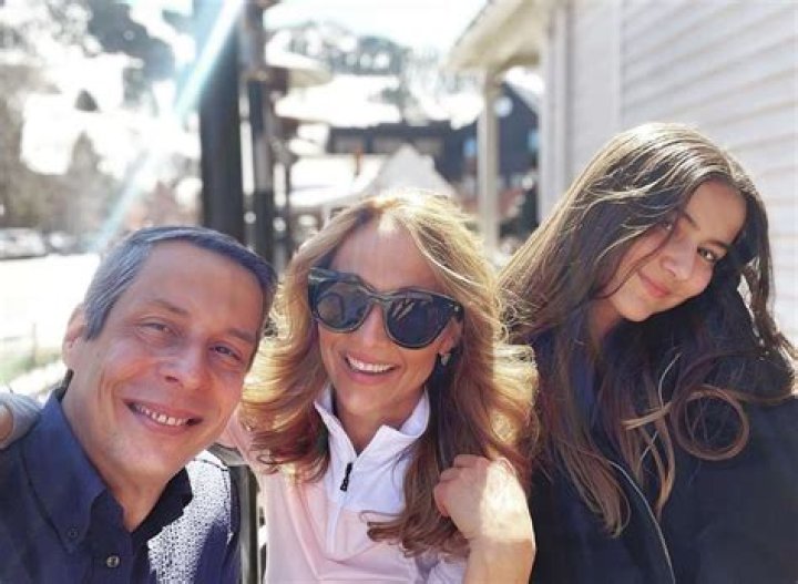 Verónica Bastos - Age, Family, Bio