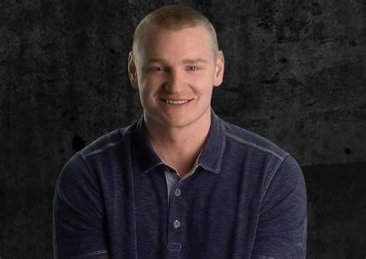 Wes Bergmann Bio (Wiki) 